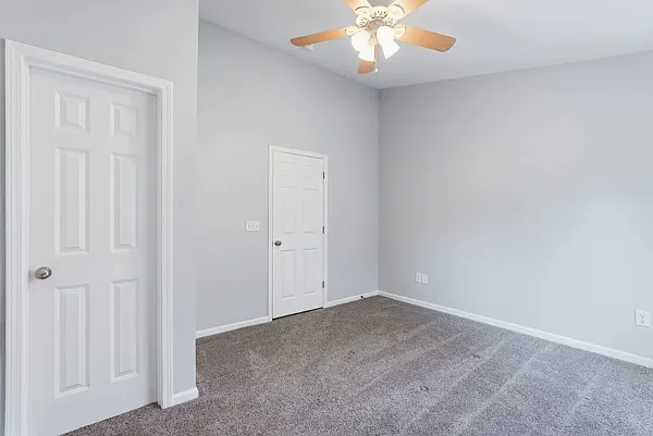 546 Candida Dr — Photo 15