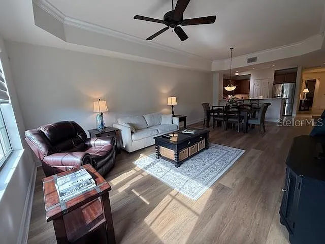 7710 Lake Vista Ct #302 — Photo 6