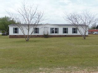 1218 Leo Rd, Manning, SC 29102