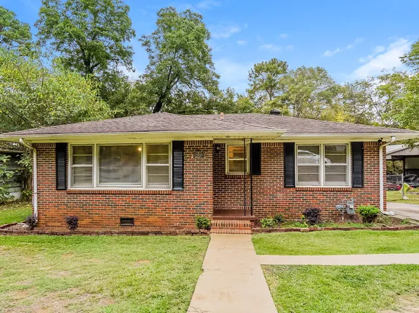 1221 27th Ave N, Hueytown, AL 35023