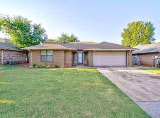 1800 Rocky Mountain Way, Edmond, OK 73003