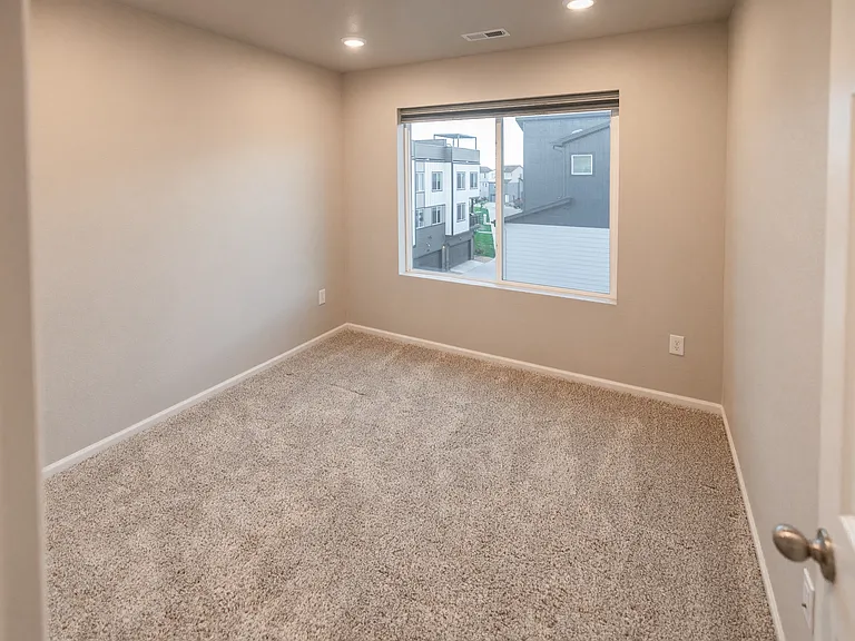 5677 Vivian St — Photo 25