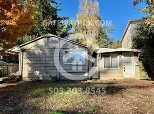 8569 NE Milton St, Portland, OR
