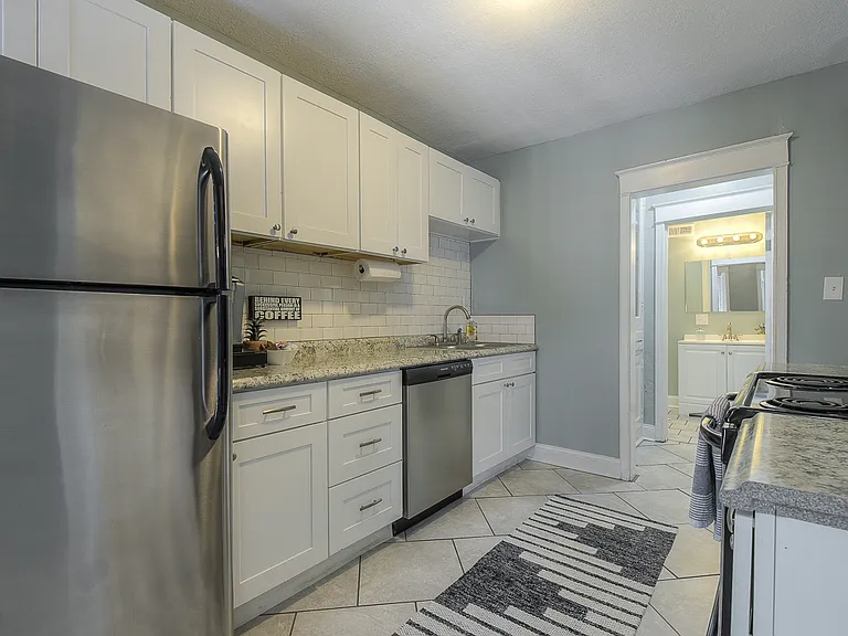2539 & 2541 Cherry St — Photo 15