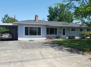 1813 Roberts Rd, Medford, OR 97504