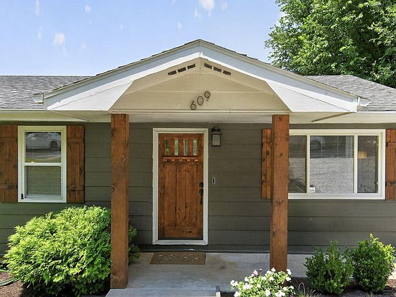 5th image of 609 S 6th Street