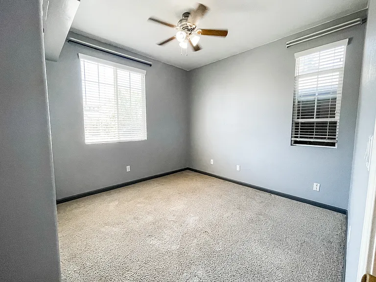 1837 Boardwalk Dr — Photo 10