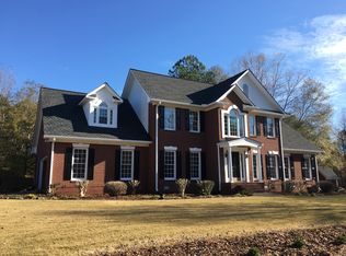 314 Millbrook Cir, Hull, GA 30646