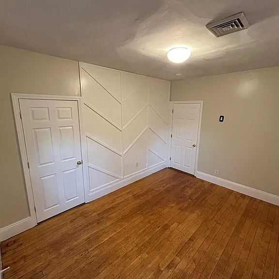 74 Weston St #2 — Photo 6