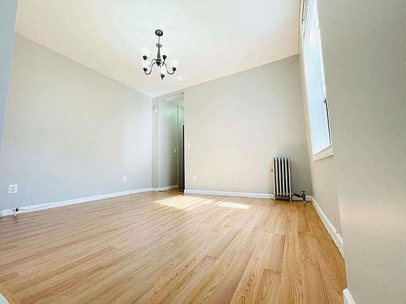 3rd image of 28-21 37th St #4F
