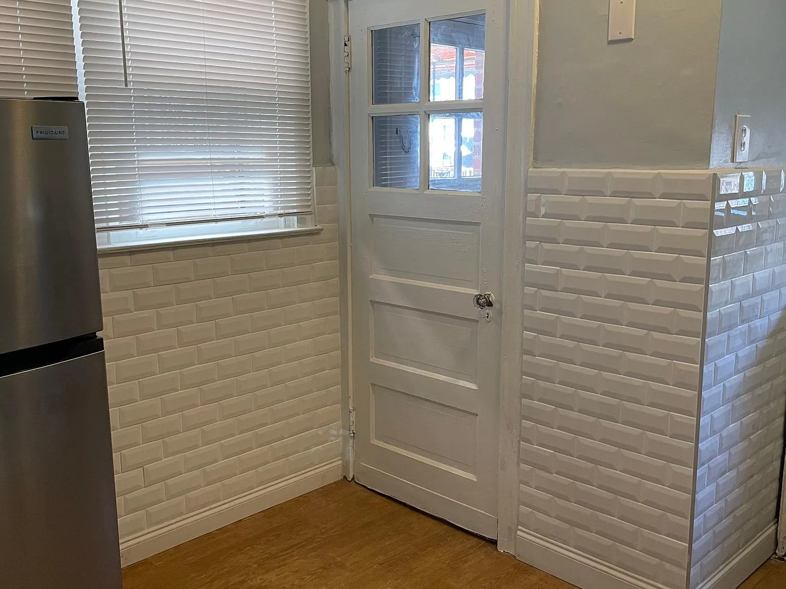 4 bed, 1724 sqft, $3,000 — Photo 4