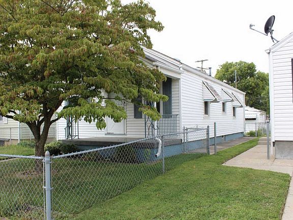 4th image of 133 Lulu Ave