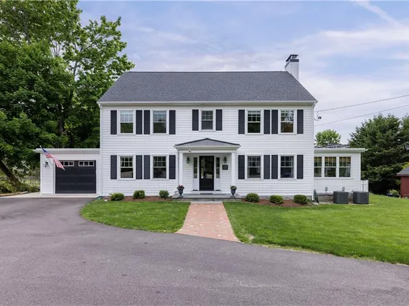 229 Shore Rd, Westerly, RI 02891