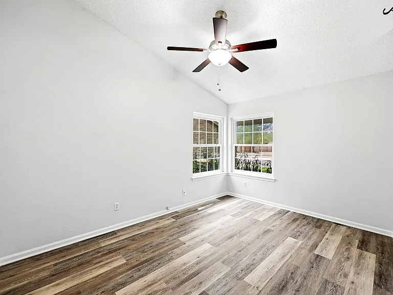 2702 Goldbridge Dr — Photo 14