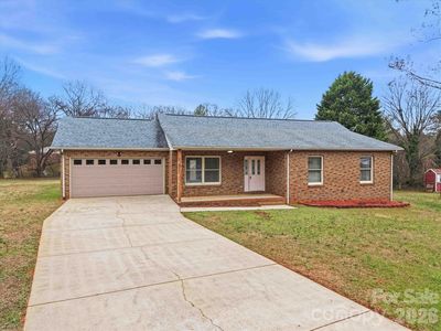 1118 Saint Michaels Dr SE, Conover, NC, 28613