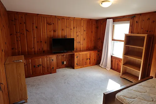 24 Pine Hill Ave #2 Photo 1