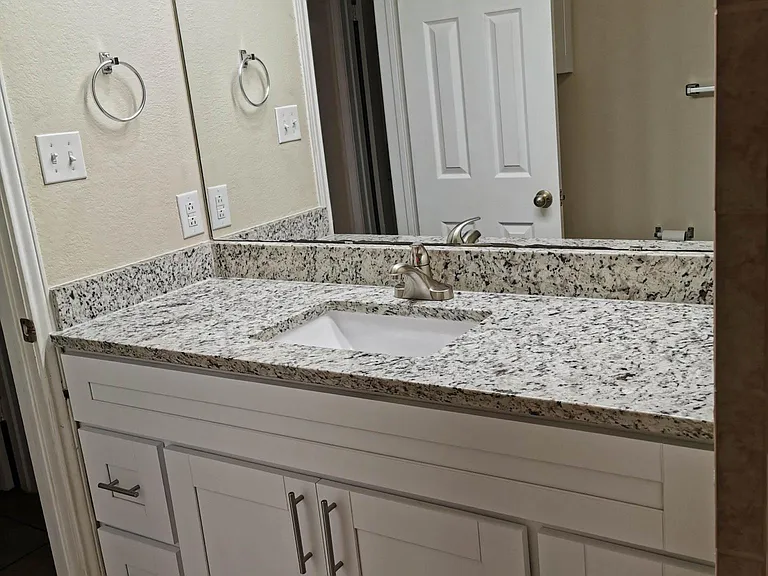 17820 Park Valley Dr — Photo 19