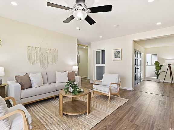 4th image of 95-461 Kaulia Pl