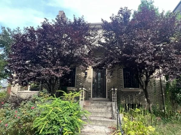 469 Kenmont Ave, Pittsburgh, PA 15228