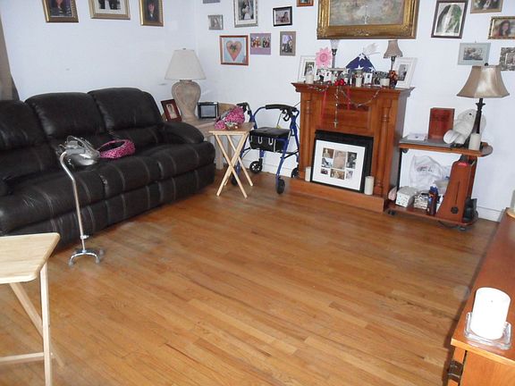 3rd image of 70 Canterbury Ave