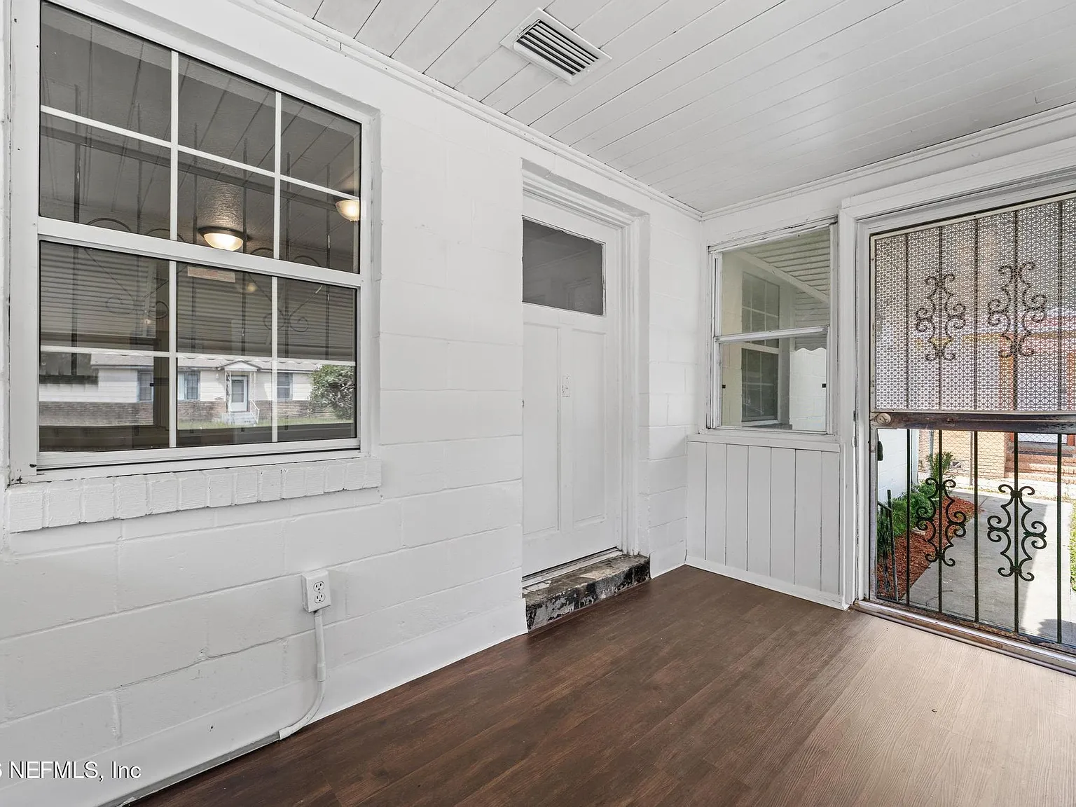 4 bed, 2.0 bath, 1462 sqft, $1,495 — Photo 3