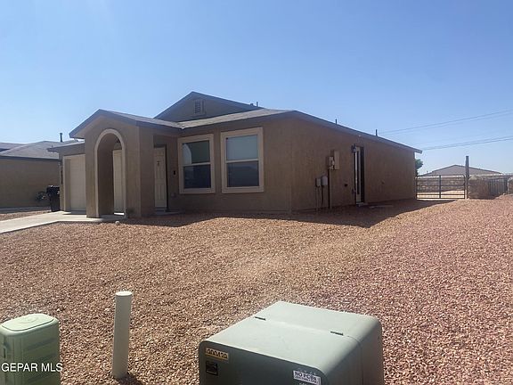 2nd image of 14608 Escalera Dr