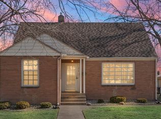219 N California St, Hobart, IN 46342