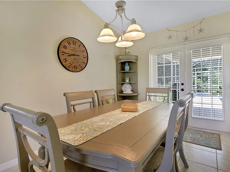 155 Long Meadow Ln — Photo 20