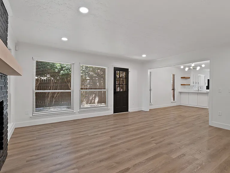 4021 San Mateo Dr — Photo 14