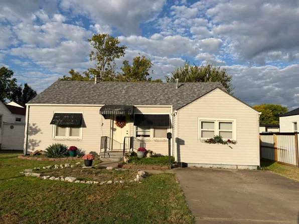 425 G St NW, Miami, OK 74354