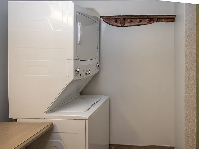 120 N Oak Park Ave #318 — Photo 11
