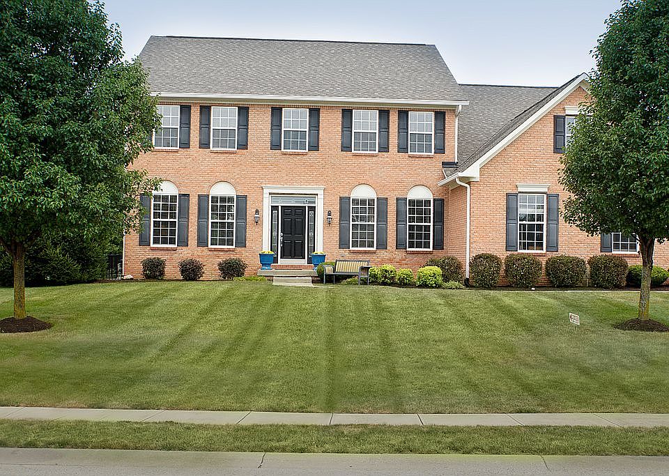 1st image of 3404 Carey Glen Ct