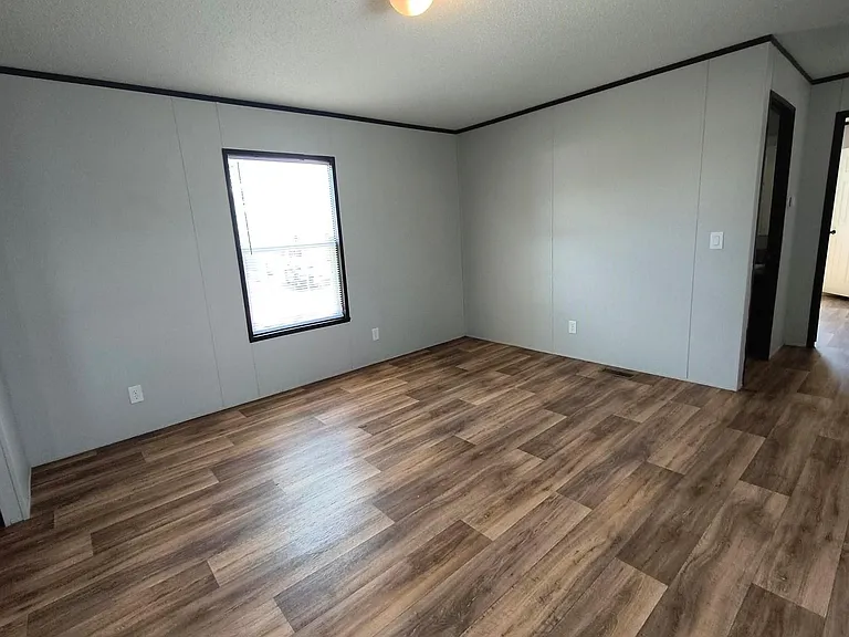 16 Burr Oak Dr — Photo 5