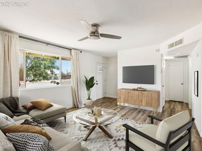 320 E HARMONY Avenue, Mesa, AZ, 85210