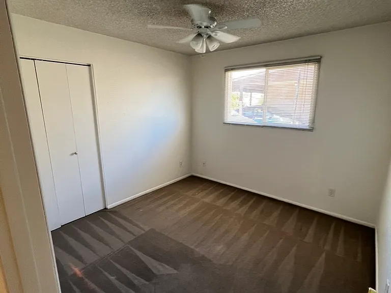 flooring to be wood style plank