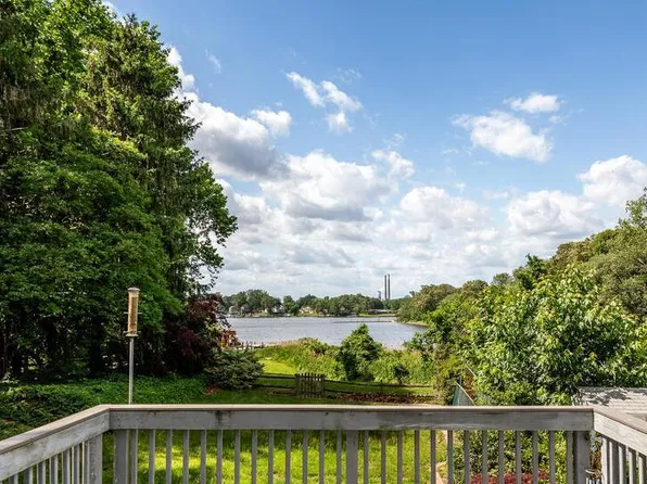 7607 Stoney Harbor Ct, Pasadena, MD 21122