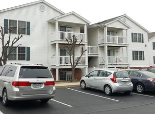2530 Coppergate Square Dr APT K, Saint Louis, MO 63129
