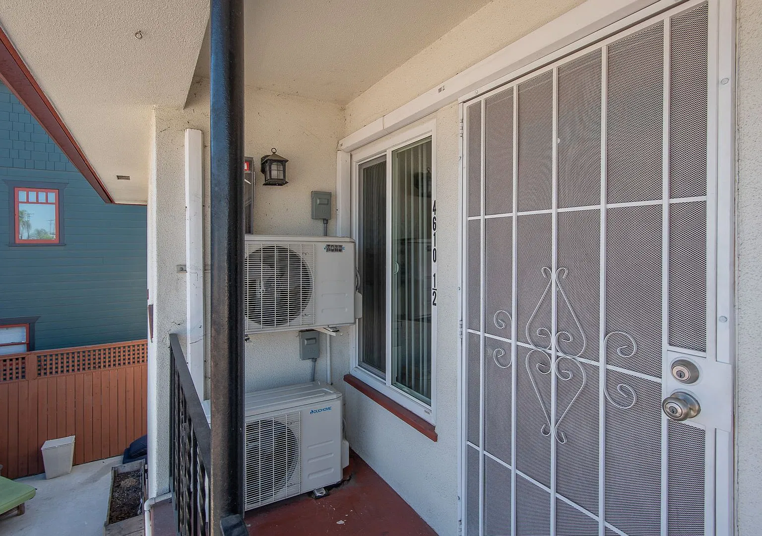 4608-4612 Marlborough Dr 4-Plex — Photo 3