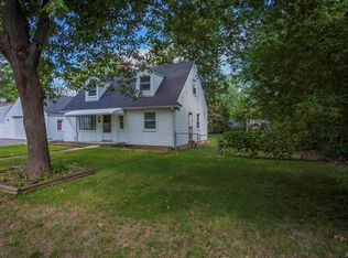 21424 Waldron St, Farmington Hills, MI