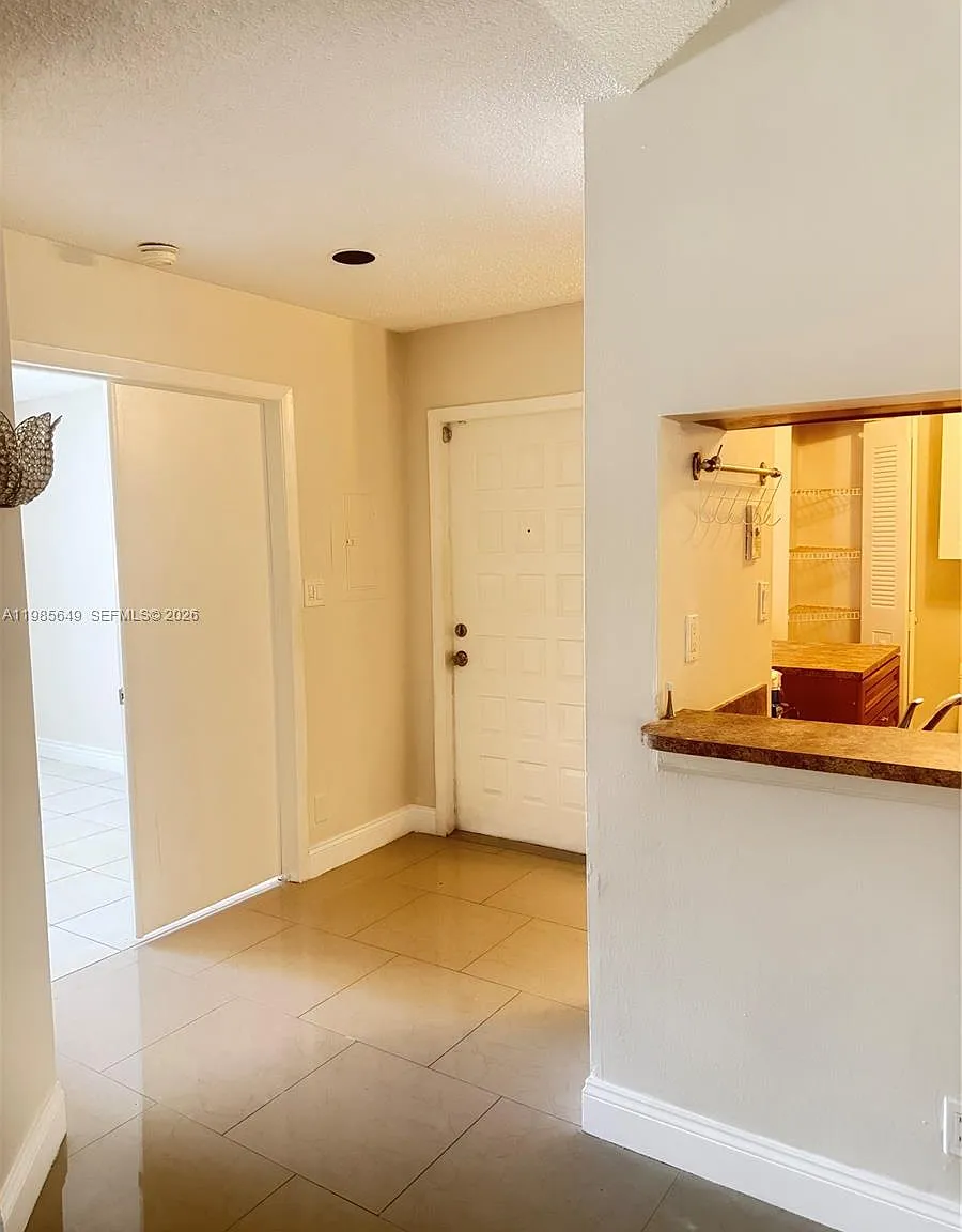Parc Vista Condo — Photo 4
