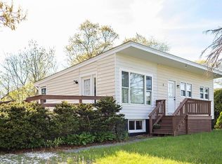 5 Evergreen Dr, Plymouth, MA 02360