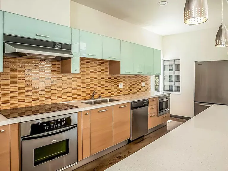 645 W 9th St #322 — Photo 10