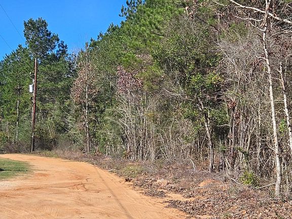 2nd image of Private Road 5020