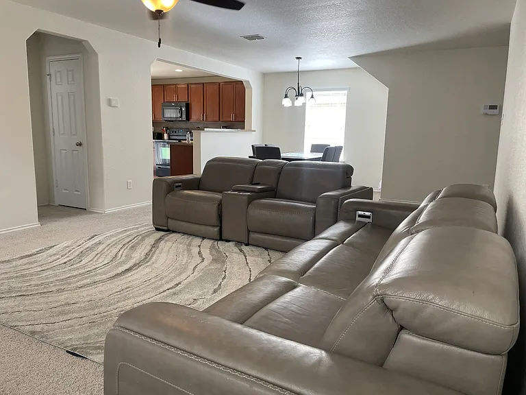 3738 Gallery Wls — Photo 34