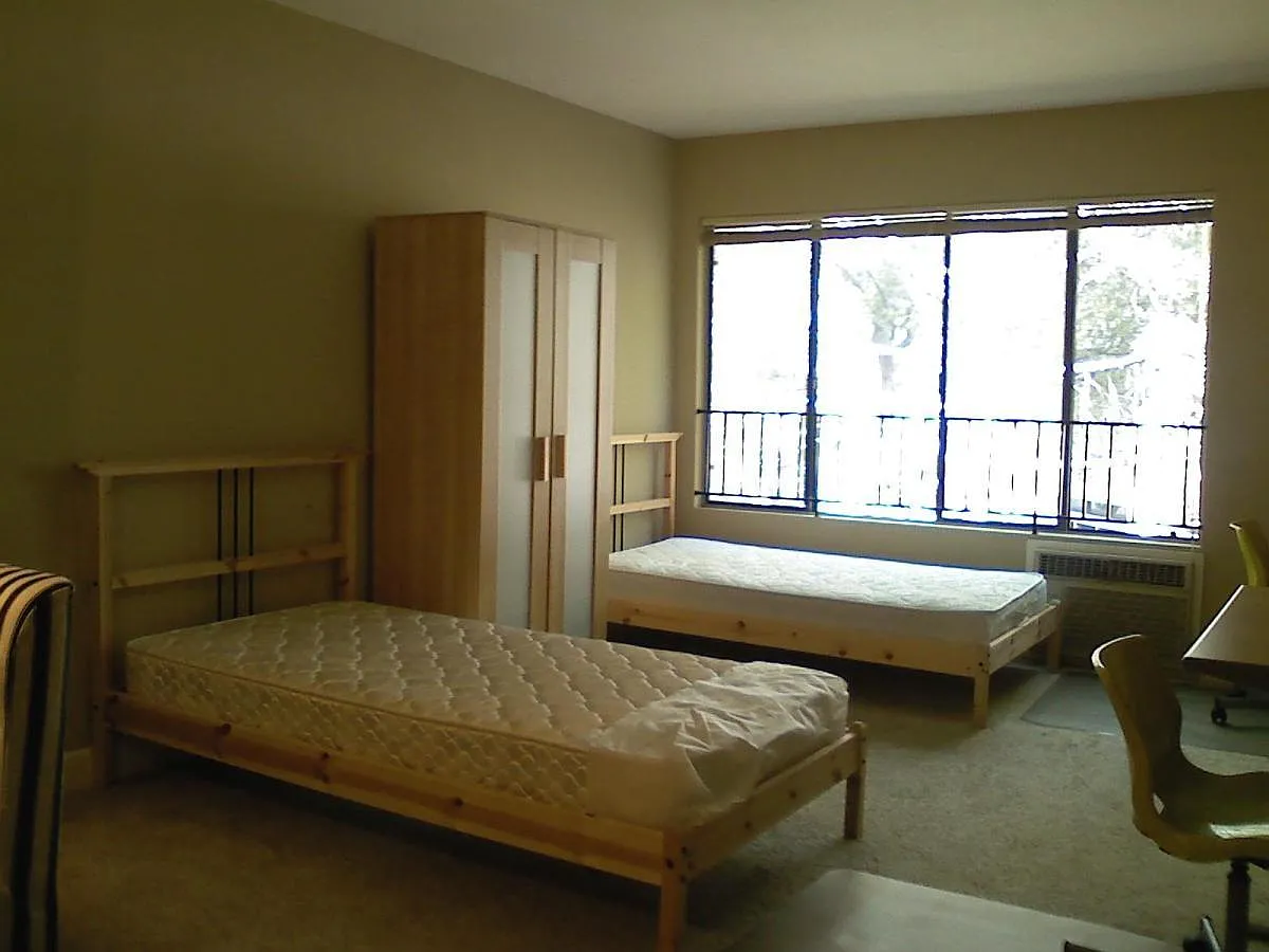 2 bed, 600 sqft, $950 — Photo 3