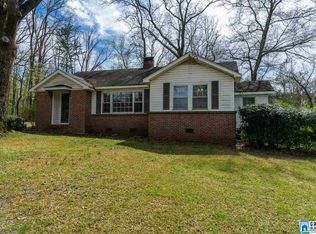 823 Hillcrest Rd, Birmingham, AL 35235