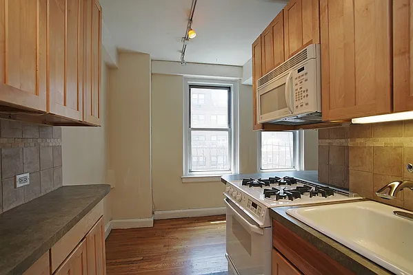 Sold by Corcoran | media 10