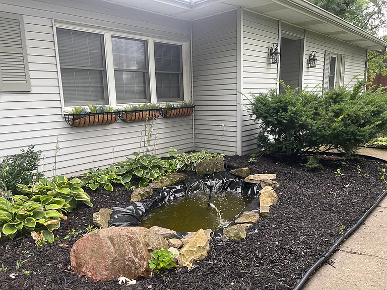 1403 E Main St — Photo 2