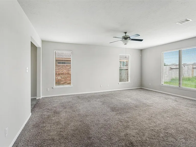 8014 Oxbow Manor Ln — Photo 14