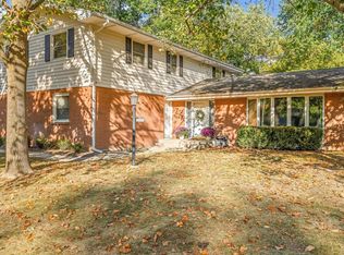 4015 Coventry Dr, Rockford, IL 61114